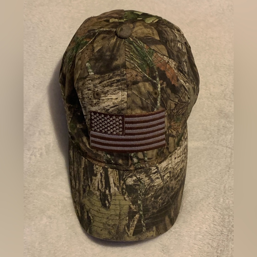 Camo USA Flag hat